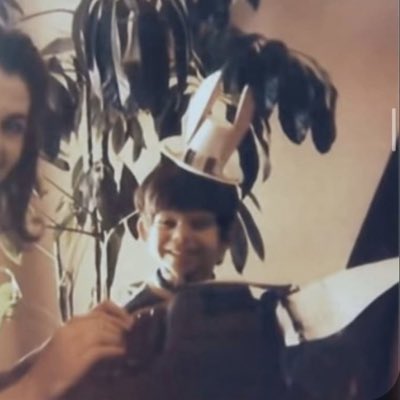 menendezarmy's tweet photo. #NewProfilePic 😭😭😭😭 https://t.co/SmimoNE1G9