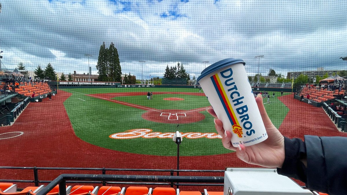We are giving away 3️⃣4️⃣ gift cards in honor of 3️⃣4️⃣ <a href="/BeaverBaseball/">Oregon State Baseball</a> wins going into the postseason!

Like ❤️ &amp; RT ♻️ for a chance to win! Comment who you would like to share a coffee with for an extra entry! You will also be entered to win a DB prize pack!

#GoBeavs x <a href="/DutchBros/">Dutch Bros Coffee</a>