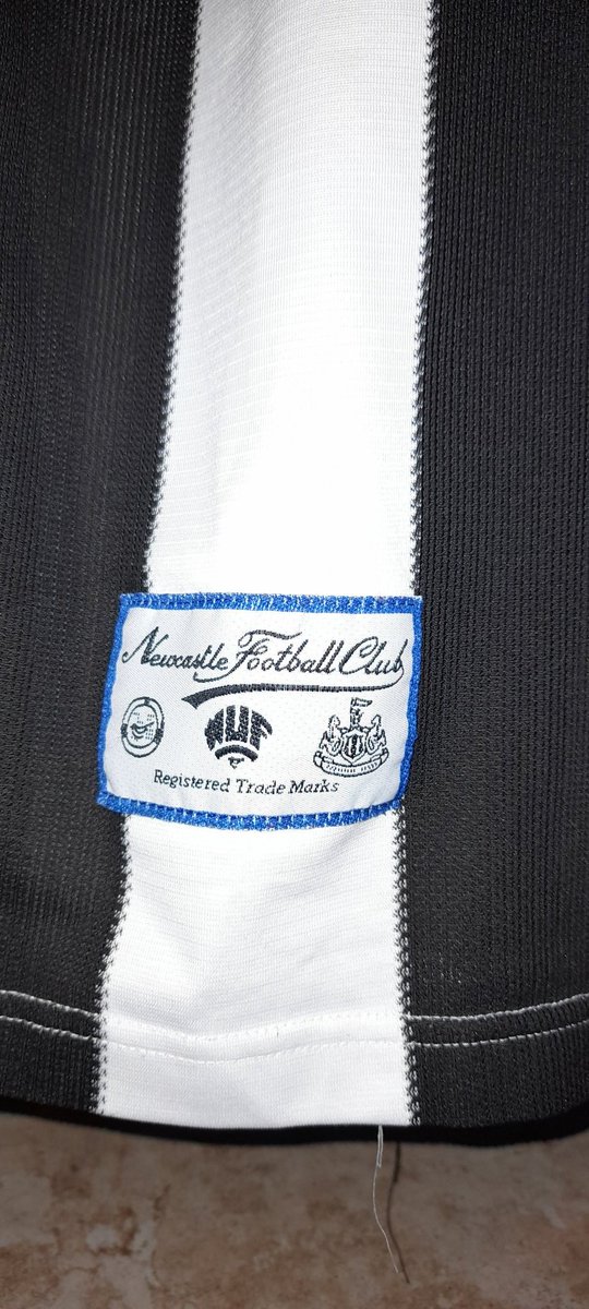 JokerNUFC's tweet photo. Attention Toon fans.

I have a spare Newcastle United 96 replica shirt (Score Draw) that I want to give away for free. Will hopefully make someone happy. Worn once, great condition. Size medium. 

Just retweet, follow if you wish. 
Winner picked at random on Monday. 🙂 
#NUFC https://t.co/ewpMFZ72M1