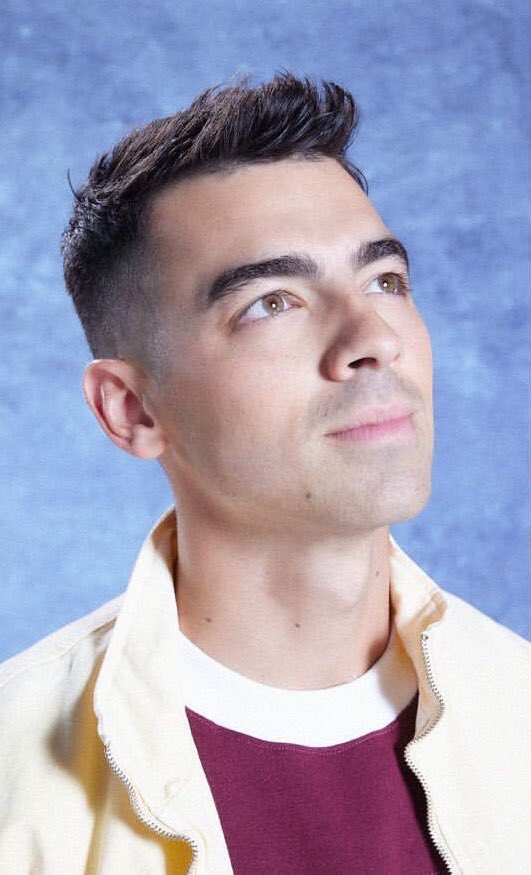 joe jonas koio