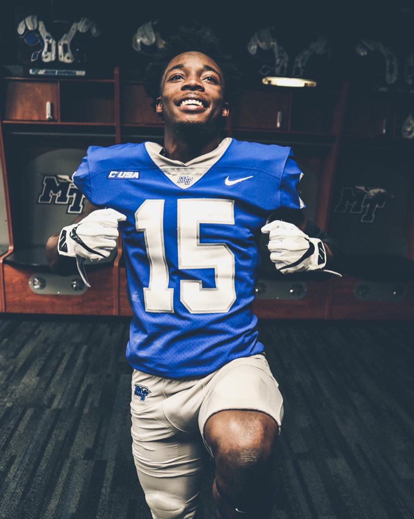 Tylarbelcher's tweet photo. Unofficial visit yesterday!!🔵🐎 https://t.co/Ay6doqGqAp