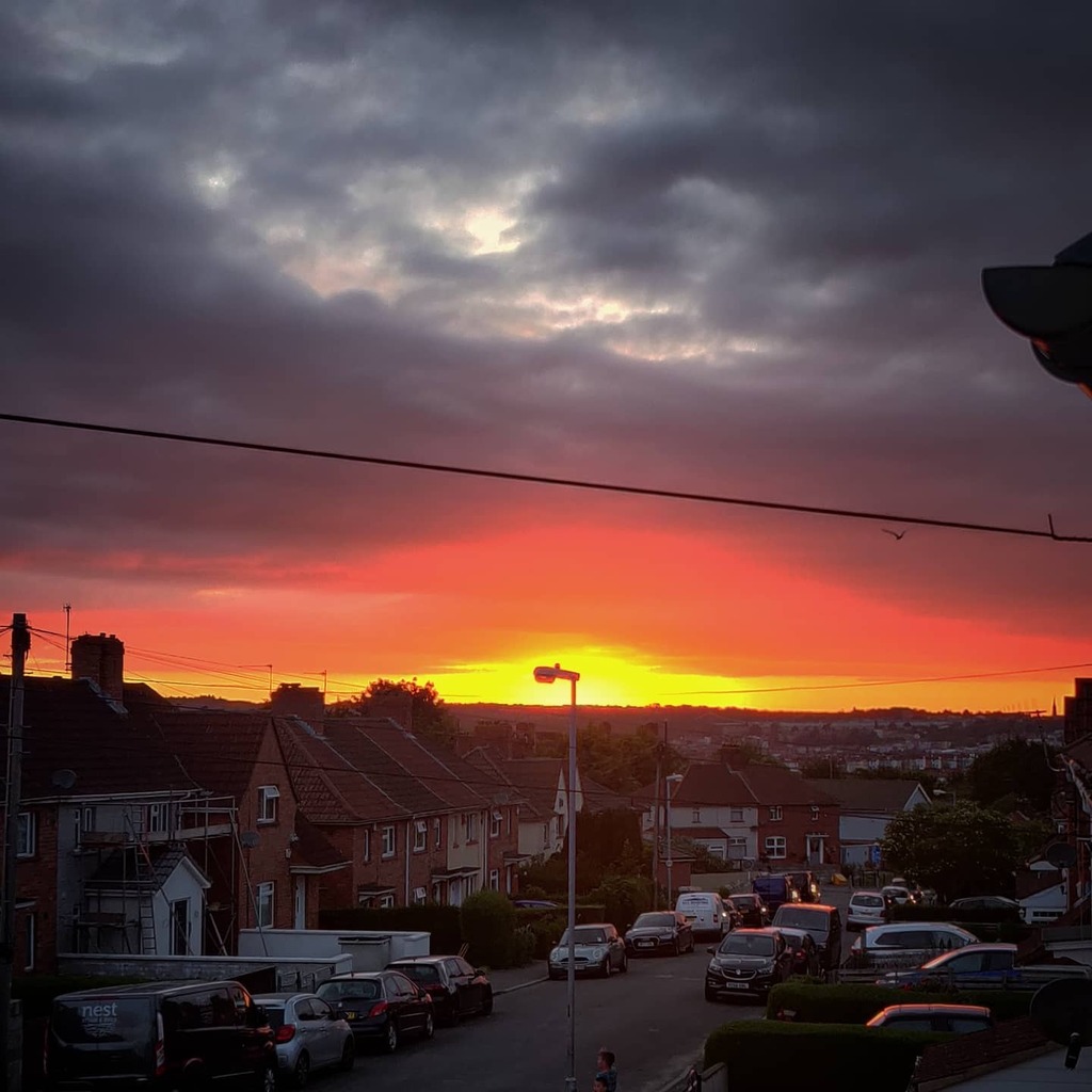 SMalphurious's tweet image. Sunset over Bristol #Bristol #uk #england #sunnyengland #sunset  #vividcolors instagr.am/p/CPq9C5TDRjF/