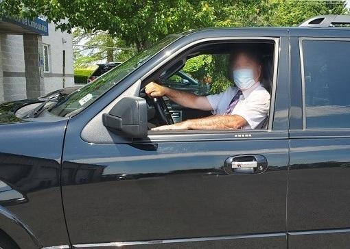 Chauffeurs are required to wear masks regardless of vaccination status. Masks are optional for all passengers. 
.  
#maskoff #maskon #njlimo #njlimoservice #njpartybus #njweddings #weddinglimo #njmasklaw #sedanservice #njcarservice #airporttransportation 
conta.cc/3uQS9Hv