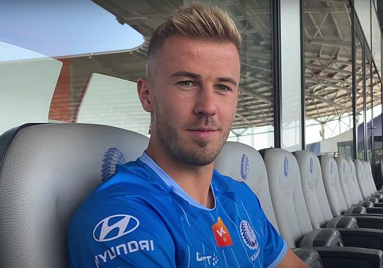 Niklas Dorsch vs Netherlands U-21

35 passes
89% pass accuracy
1 key pass
4/5 accurate long balls
2/2 successful dribbles
4 tackles won
2 interceptions
1 clearance

The absolute midfield leader of the young Mannschaft. 🇩🇪