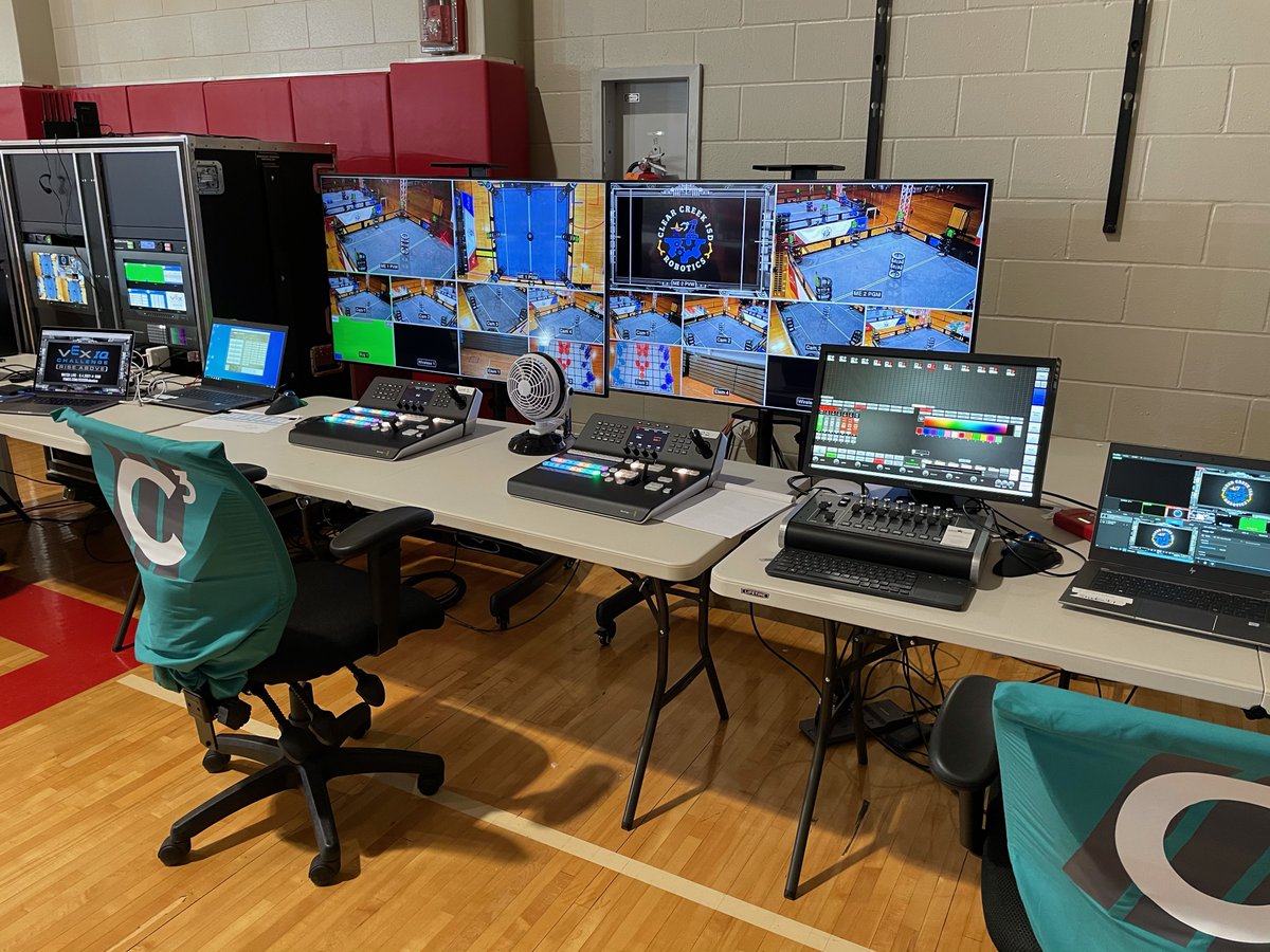 C3Studios_CCISD's tweet photo. School's not out for us...we'll be streaming @CCISDSTEM from @ClearCreekISD #RoboticsEventCenter Friday &amp; Saturday - check us out on https://t.co/N96tQdiT37 https://t.co/7w5ZLUlvpA