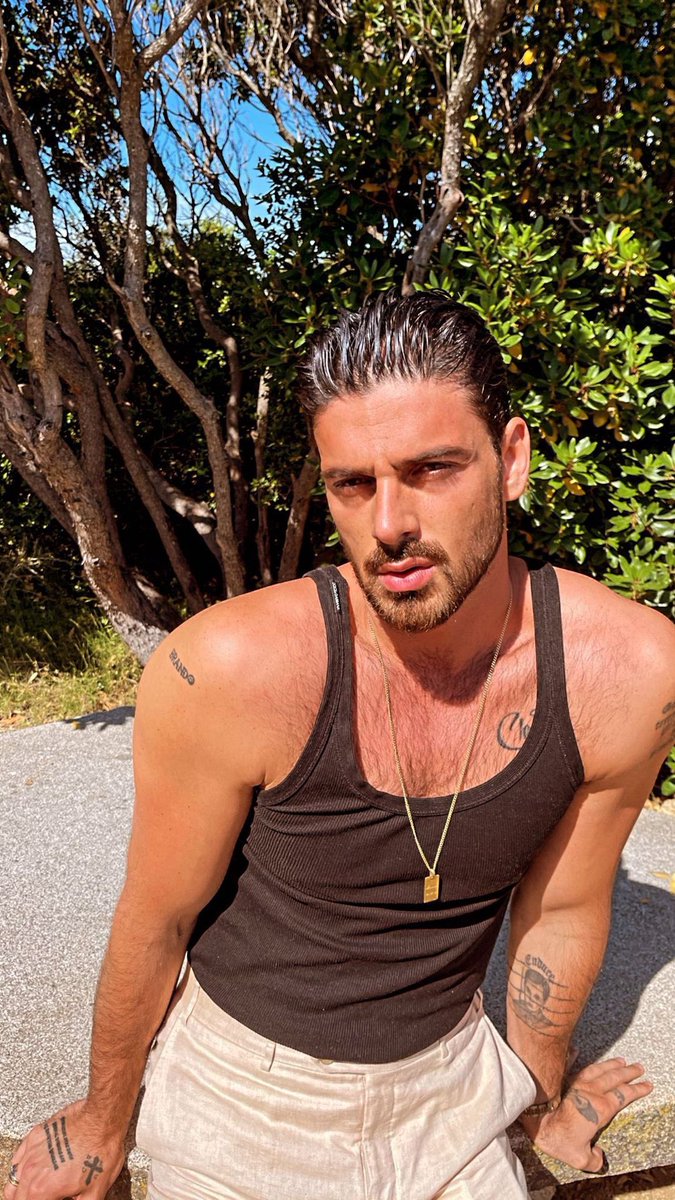 michele morrone pics (@mikimorronepics) on Twitter photo 