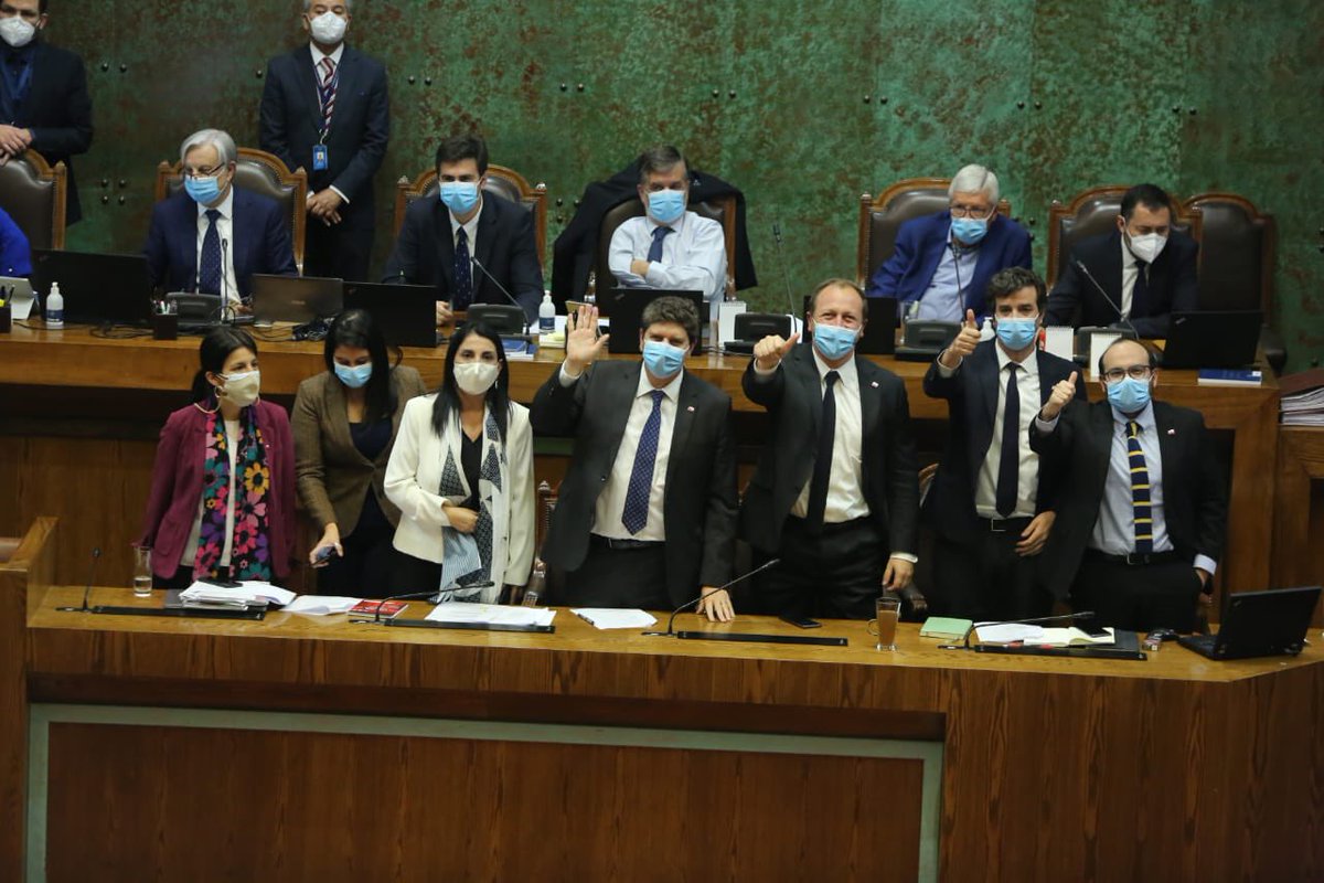 Gracias a <a href="/Camara_cl/">Diputadas y Diputados de Chile</a> por su respaldo al #IFEUniversal que nos permitirá fortalecer la #RedDeProtección y llegar de mejor y mayor forma con ayuda a las 👨‍👩‍👧‍👦🇨🇱 para enfrentar esta pandemia. Confío en que también el <a href="/Senado_Chile/">Senado Chile</a> nos acompañará y podremos comenzar a pagar en JUNIO 🙌🏻