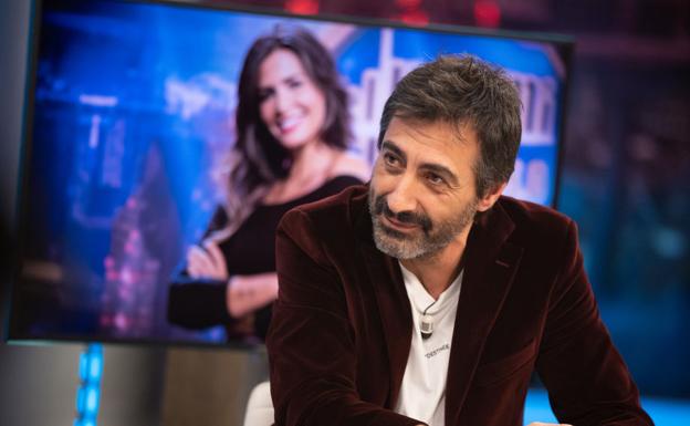 UTododelmundo's tweet photo. @juandelval critica en @El_Hormiguero la línea de joyas que va a a sacar @tamarafalco #AlaskaEH #joyas #crítica https://t.co/UgOMH0Q3hB