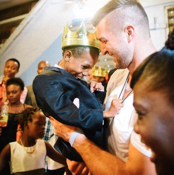 tebowfoundation's tweet photo. #ThrowbackThursday to #NightToShine 2015-2021, thank you for making this worldwide movement to celebrate people with special needs special, meaningful, and purpose-filled the past 7 years. 🤍🤍 https://t.co/B1ZtUHydzp