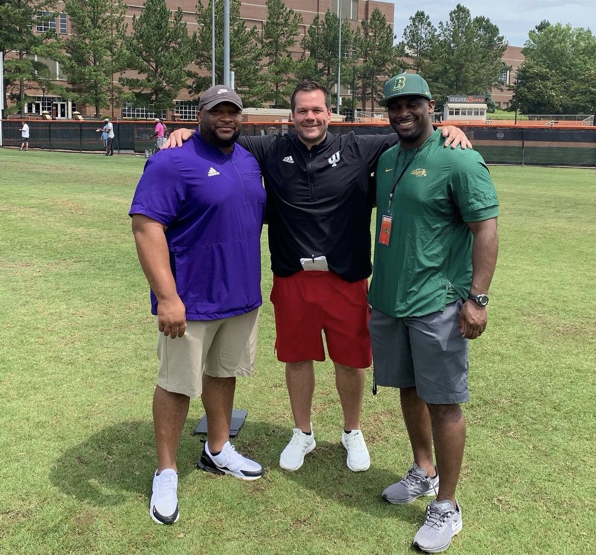 CoachMac68's tweet image. Super proud of these two men and the jobs they are doing at the their respected Universities! Keep striving Men and know you’re apart of the reason I do, what I do as well! #CharlestonBuilt #GoldenEagleStrong #DemoGuys #Brotherhood #ThreeAndOut #BakerStrong