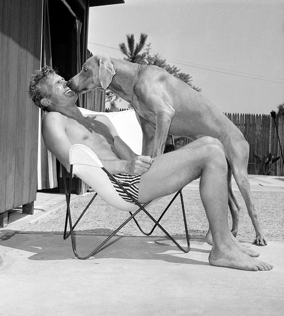 Slideshow tab hunter nude.