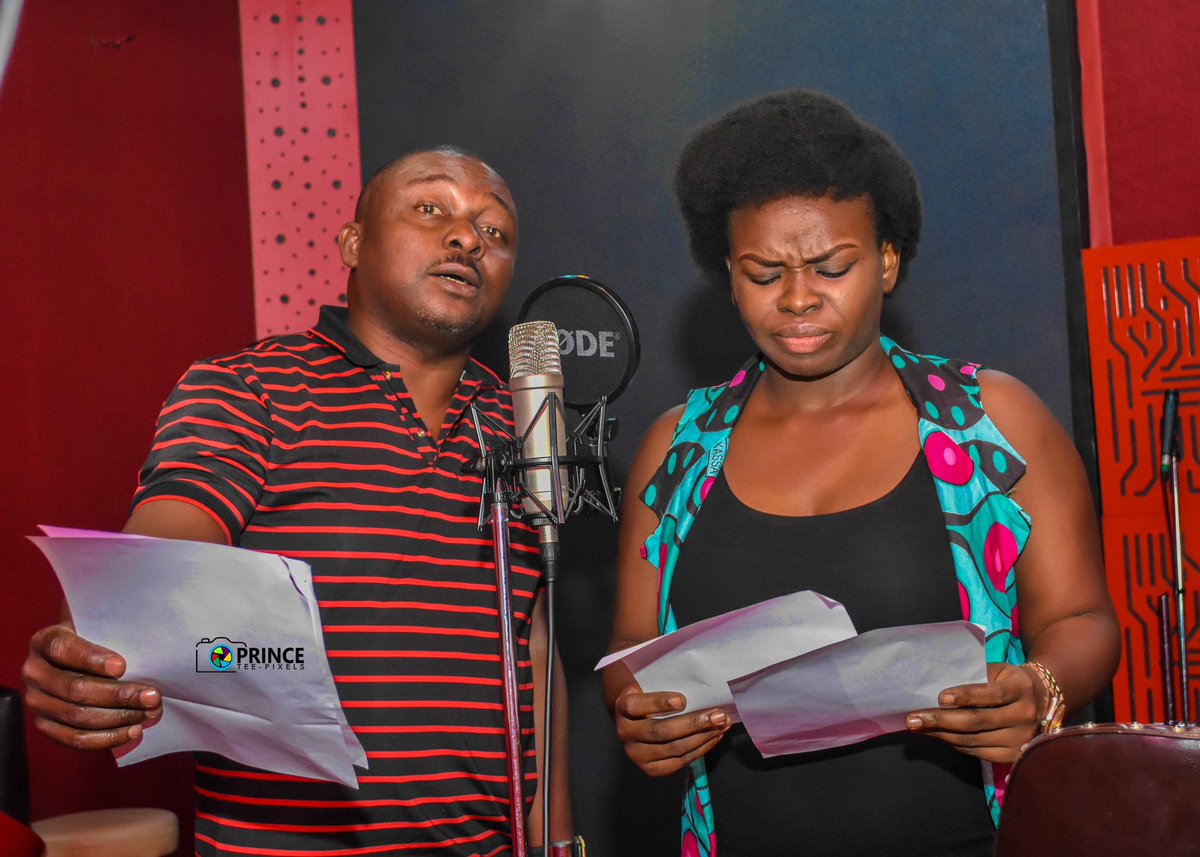 vertigomediang's tweet photo. Here's a throwback to one of our studio sessions, recording radio jingles for @oakpensionsltd #RetireToday Campaign, with our super talented voice actors. 🤓

Cast:
@JOrhorha
@ebokanti
@OluwabunmiAwol1

Crew:
@iamanitaedwards
@dekunleKtunezd
and a host of others. 😍 https://t.co/3PLE2HCwgE