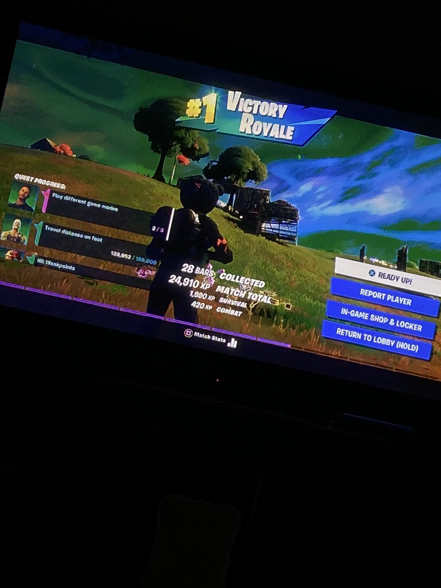 ayooitsLuna's tweet photo. These Solo Dub Games Though 💕✨🌙 #Fortnite #SoloDubs #GirlSquad #BlessFam @BlazedRTs https://t.co/OfgT6bbWq5