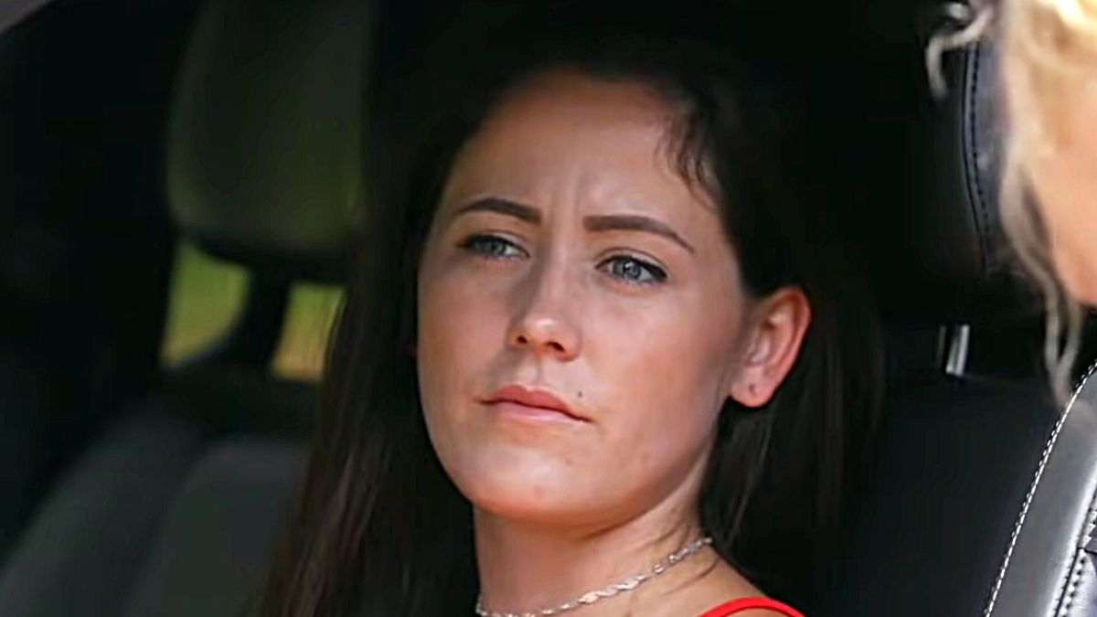 Monsters & Critics: Teen Mom 2: Jenelle Evans went on a rant about someone named Meredith and her fans are confused https://t.co/AdtHCrYBvf #crime #news https://t.co/laFjgmx7YY