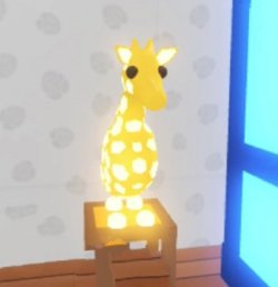 GGPizza2's tweet photo. Tradeing cc and giraffe for good offer #adoptmetrading https://t.co/xRFNpiEfAg