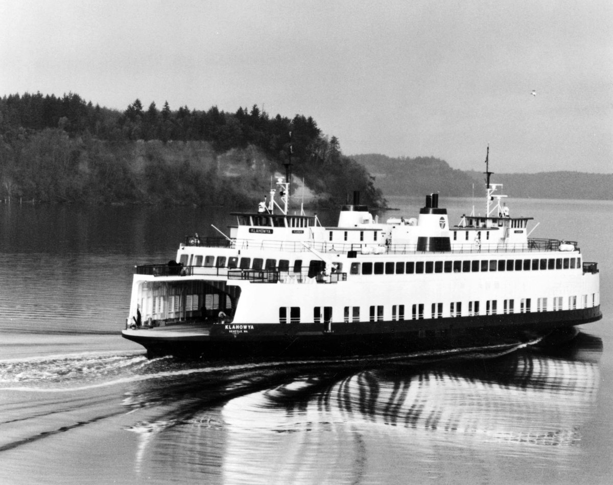 wsferries's tweet photo. We continue down our 70-year history lane with a look back at the 1970s today. At the time, #WallaWalla &amp; #Spokane were our newest ferries, #Illahee &amp; #Rhododendron, as well as our new Super-class ferries #Kaleetan &amp; #Hyak at our new #ColmanDock in #Seattle. #WSF70th https://t.co/jvVbKCZYnM