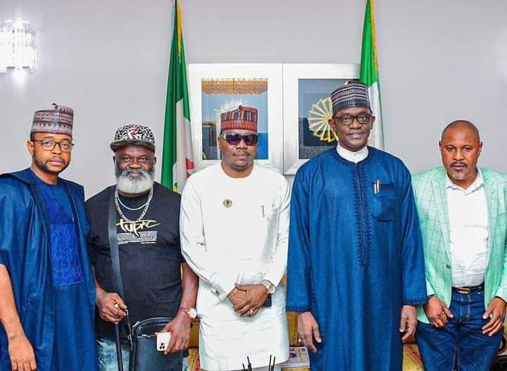 YobeMediaNews's tweet photo. Sani Danja, Mr Ibu and other Nollywood stars today paid visit and expressed their loyalty to the Chairman APC Caretaker Extraordinary Convention Planning Committee and Yobe state Governor, Hon. Mai Mala Buni.

The stars reassured their support to the party now and always. https://t.co/qYnDUQo1Wr