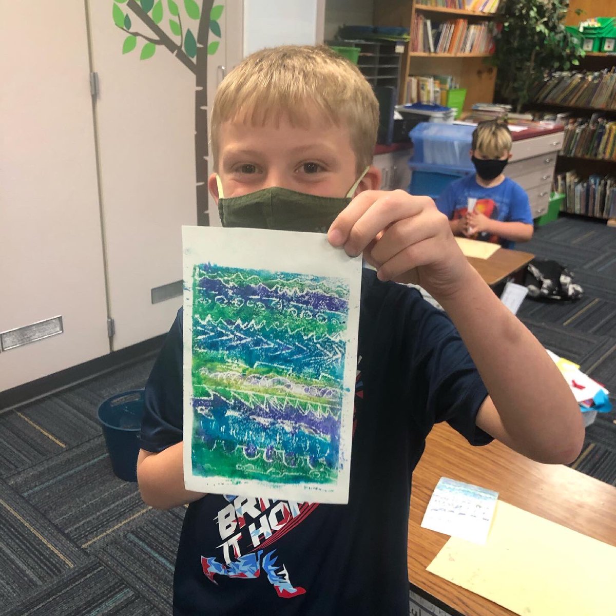 smsdlovesart's tweet photo. First grade artists make prints and a printing plate today in art! https://t.co/Viaztj8nnL