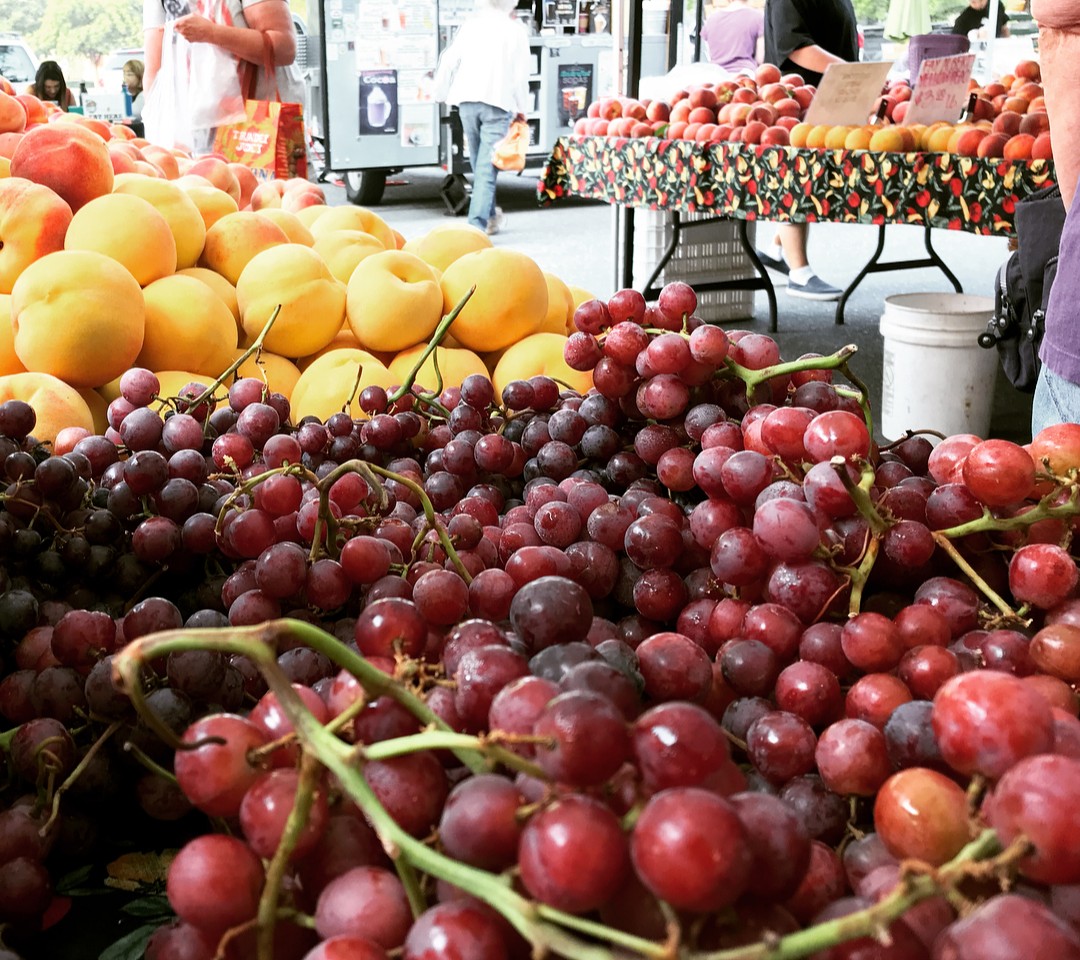 FixAutoChico's tweet photo. Thursdays in #ChicoCA mean fresh produce from The #FarmersMarket! 🙌
Just one of the reasons we love where we live! https://t.co/AA8q1RbA9k