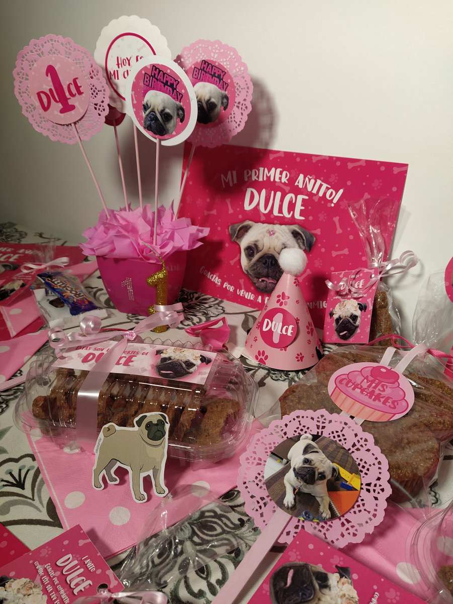 jaguafiestapy's tweet photo. Dulce va a hacerle honor a su nombre con este cumple cargado de sorpresitas para humanos y para perritus! 🥰💅🏻👑 Feliz cumple pequeñita! 💓🎉 https://t.co/A1Ys4U9cIu