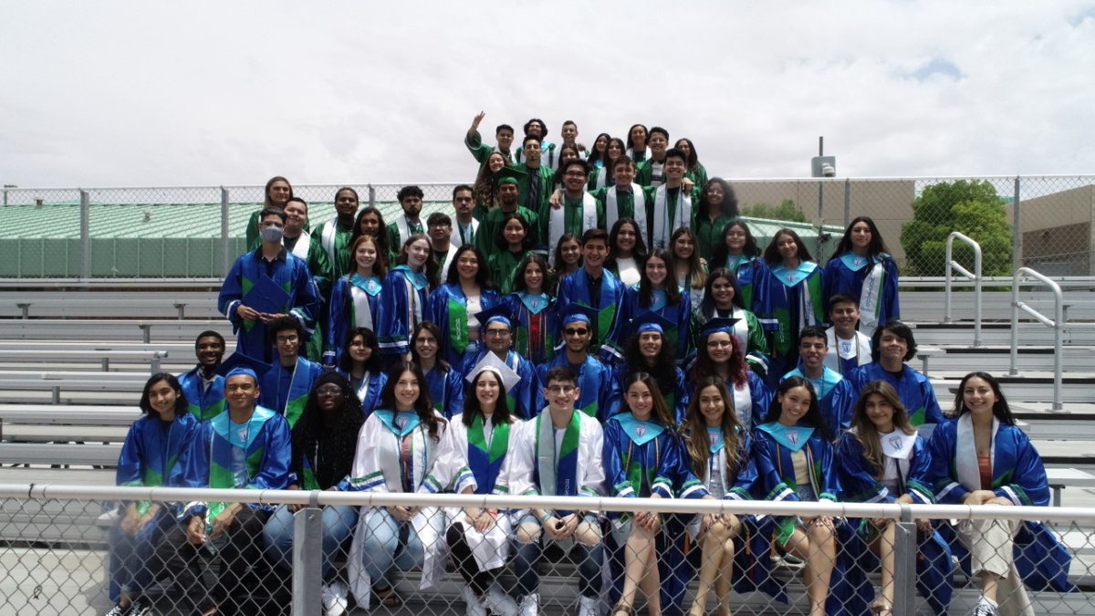LRamirez_MHS's tweet photo. Congratulations to our graduating Synergi4 students! You all did it! #TeamSISD https://t.co/Kcv0nFiv5H