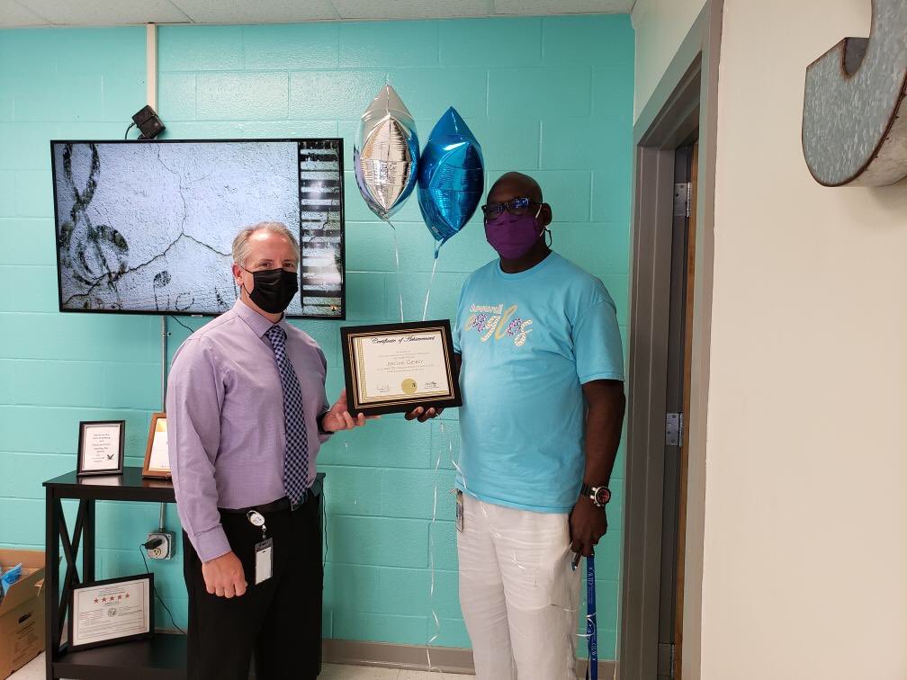 Michael Elder, Ed.D. (@meldernc) on Twitter photo Thank you <a href="/Jgidrey/">Jerome Gidrey</a> Jerome Gidrey your elementary AVID leadership and for being <a href="/OnslowSchools/">Onslow County Schools</a> AVID Admin of the year. Your work matters. #ThisIsAVID <a href="/AvidSoutheast/">AVIDSoutheast</a> <a href="/AVID4College/">AVID</a> Thank you <a href="/Jgidrey/">Jerome Gidrey</a> Jerome Gidrey your elementary AVID leadership and for being <a href="/OnslowSchools/">Onslow County Schools</a> AVID Admin of the year. Your work matters. #ThisIsAVID <a href="/AvidSoutheast/">AVIDSoutheast</a> <a href="/AVID4College/">AVID</a>
