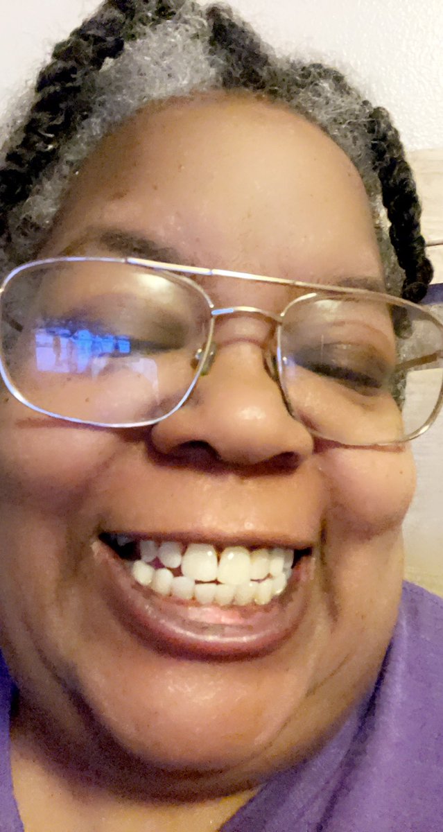 GrannyCoyBundy's tweet photo. I am smiling because I got my teeth cleaned today 😁 #teethclean https://t.co/Hy7uLknEFi