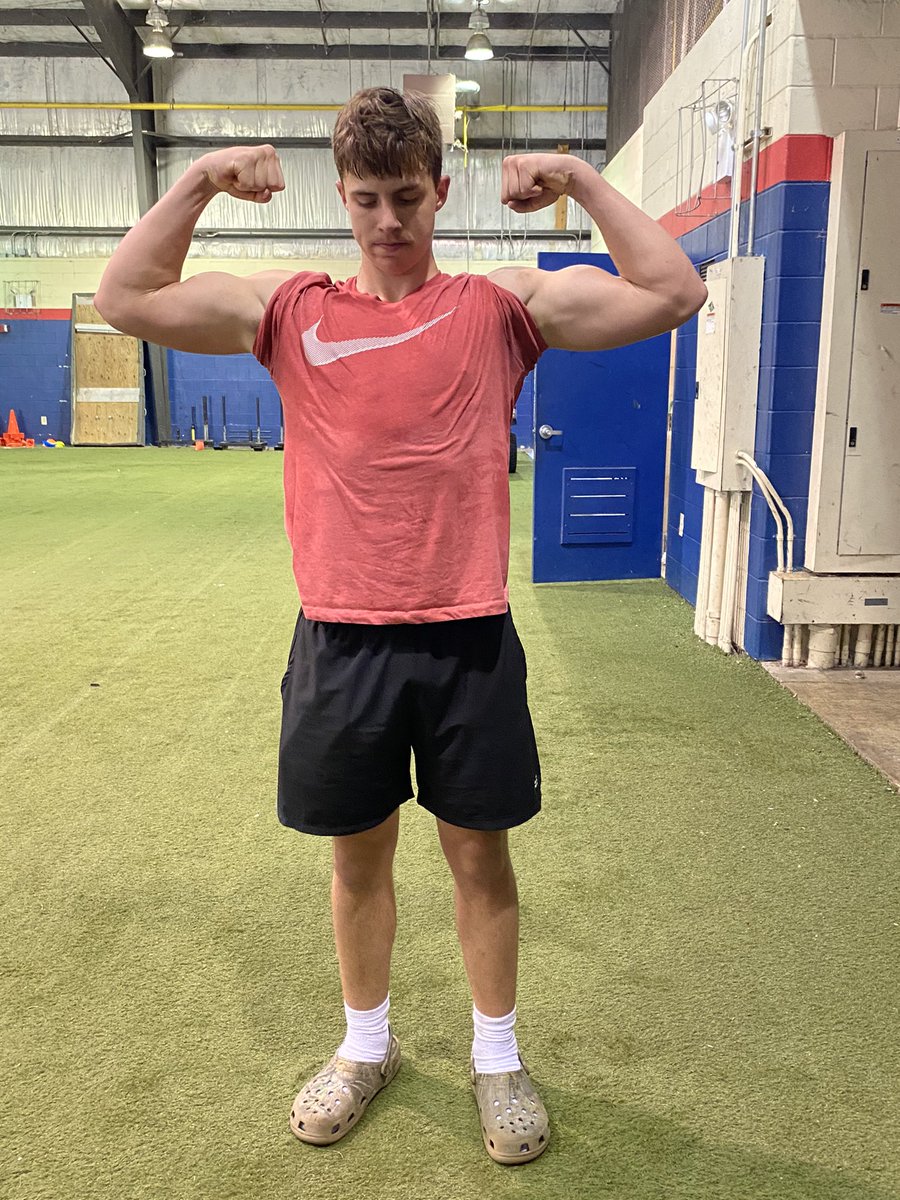 Bobby Evins (@coachevins) on Twitter photo This guy is “Wired” different. Best work ethic I’ve seen going on 11 years coaching and <a href="/TannerCotton7/">Tanner Cotton</a> refuses to be outworked. “Off week” and we had to kick him out of the field house after a 2 hour workout.
Remember the name. Just a sophomore for <a href="/ArkadelphiaFB/">Arkadelphia Badger Football</a> #TheMachine This guy is “Wired” different. Best work ethic I’ve seen going on 11 years coaching and <a href="/TannerCotton7/">Tanner Cotton</a> refuses to be outworked. “Off week” and we had to kick him out of the field house after a 2 hour workout.
Remember the name. Just a sophomore for <a href="/ArkadelphiaFB/">Arkadelphia Badger Football</a> #TheMachine