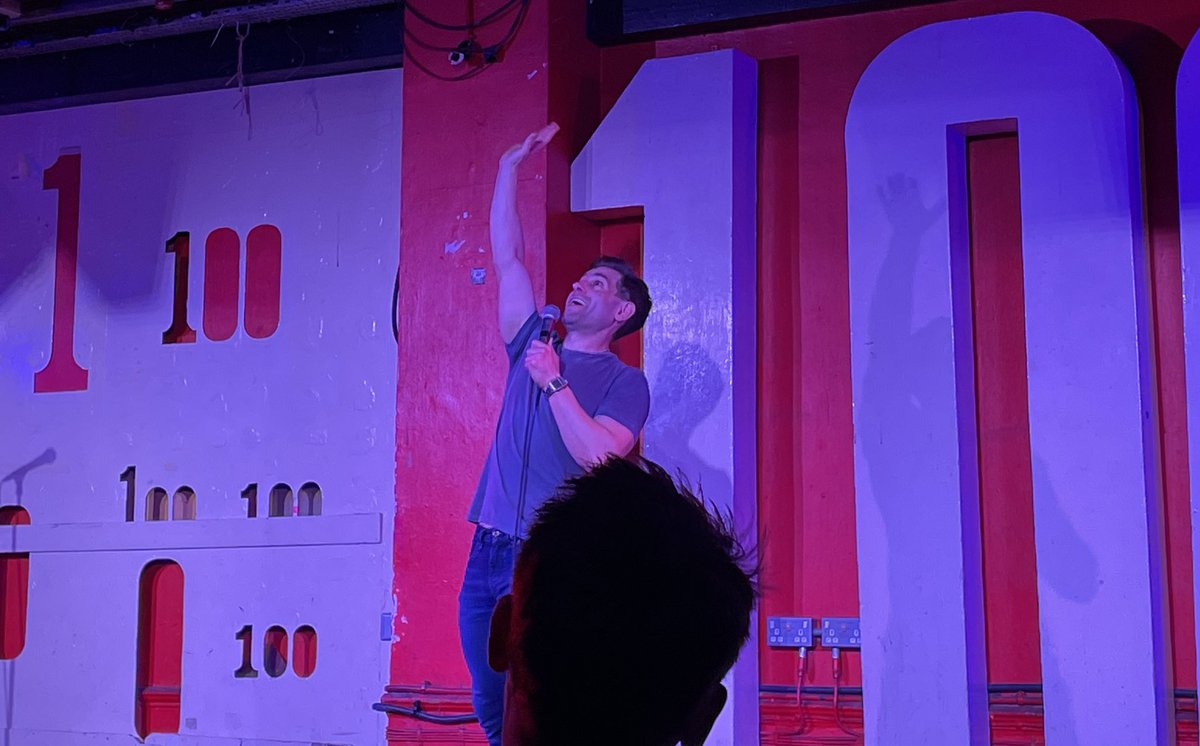 Tharbs's tweet photo. Love for the upper tier. #soldout https://t.co/IihE0KyDGE