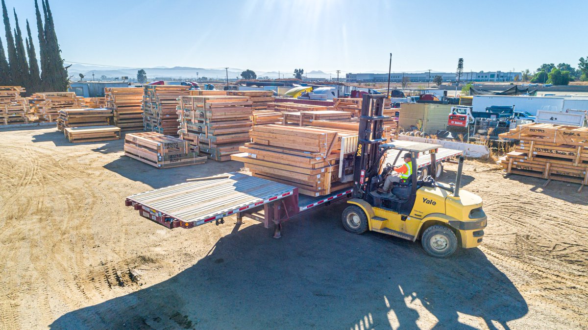caltrusframe's tweet photo. #Californiatrusframe is finishing off the month of May #CTFstrong. Have you been to our #CTFPerris facility? #CTFfamily #CTFHughson #CTFSanger #CTFStrong #CalTrusFrame People, Drive, Honor our formula for success! https://t.co/8Wn5DCEjKg