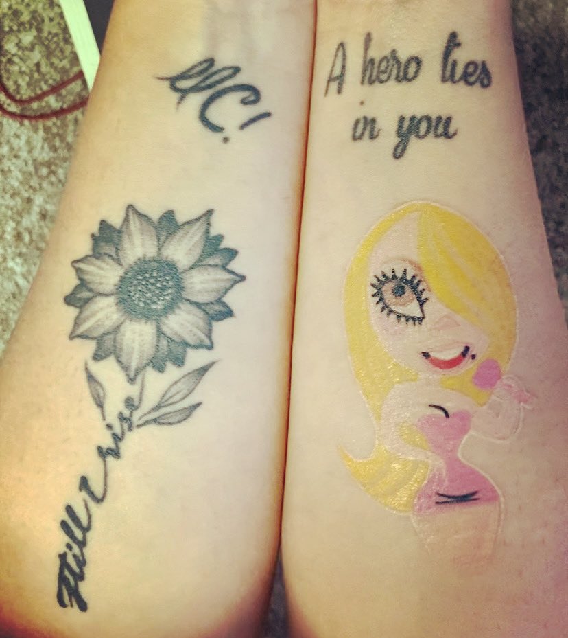 She wanna answer the phone, tattoo her arm <a href="/MariahCarey/">Mariah Carey</a> #mariahpride 
My finished piece on my wrist and forearm tattoos. Eternally grateful #mariahcarey