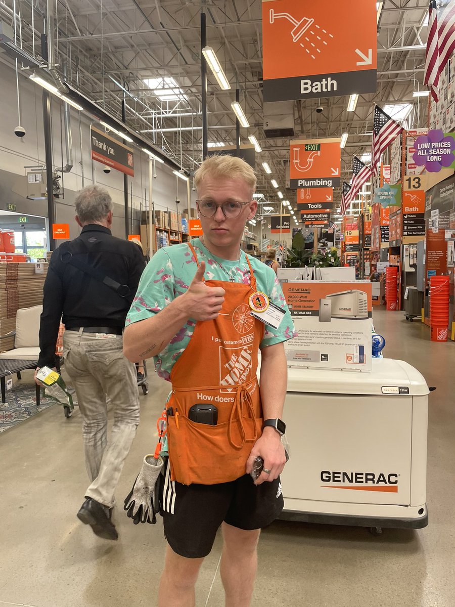 superior_water's tweet photo. Firby from 4401 had a water heater lead that sold 🥳 awesome job and thank you for your support 🥳 @MelJojola1 #waterheater #riverdale #utah #oneteam #homedepot https://t.co/3kosQL4fZT