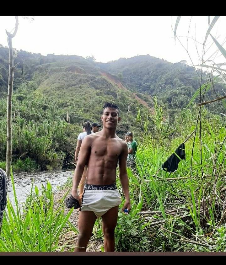 Jr_mosquera1's tweet photo. Rt y paso WhatsApp... https://t.co/ZOfhYoVAF5