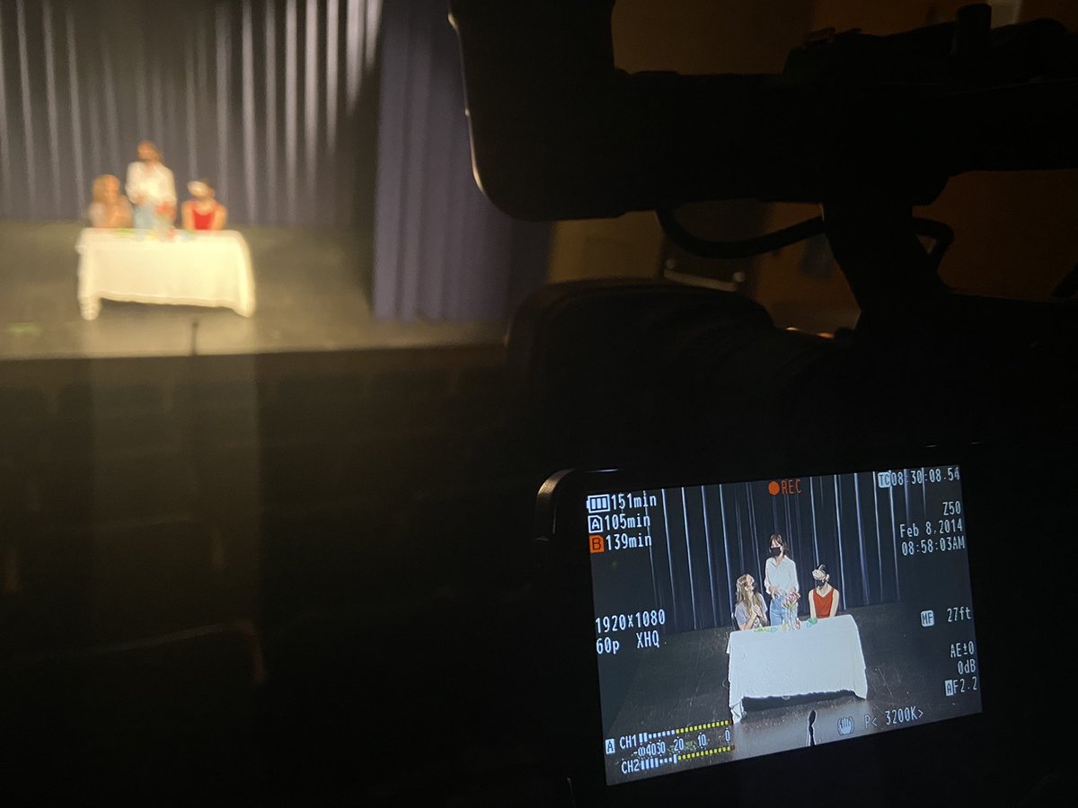 Wrapping up a year of making Theatre with the best kids in town! Stageplayers present our stream of our  One Act Festival on Monday night! #keepthelight #lhstheatre #d128daring