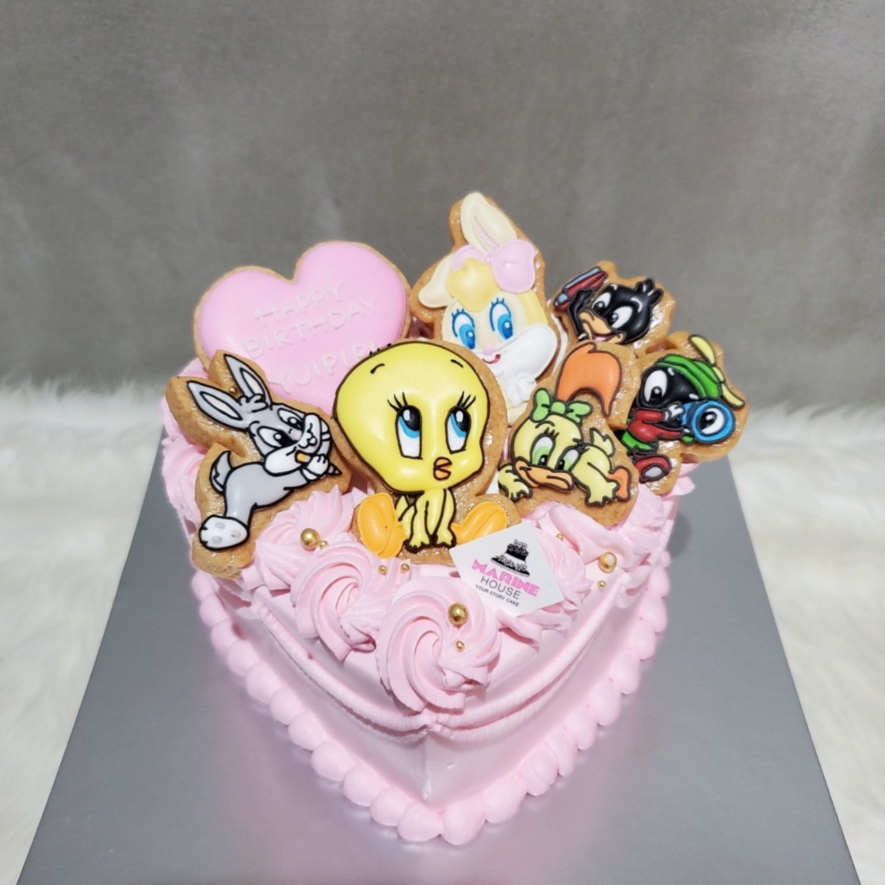 Marine House Your Story Cake お客様のバースデーケーキ オーダーケーキのご注文 問い合わせは Hpよりお待ちしておりますっ マリーンハウス Marinehouse オーダーケーキ 誕生日 誕生日ケーキ 原宿 原宿カフェ 映え Birthday かわいい