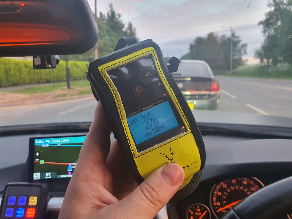 gmptraffic's tweet photo. #XT18 assisted divisional officers with reports of a male slumped at the wheel on Great Bank Road. Westhoughton. Male blew 276 at the roadside!! Arrested and taken to hospital. #nonefortheroad https://t.co/oCM1kHNDWI