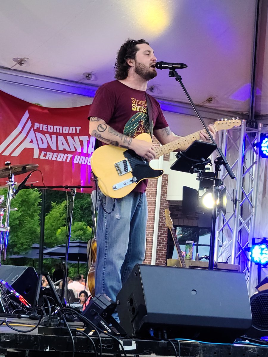 EBaySurfer's tweet photo. #ThankfulForAnotherDay #livemusic #LangtreeLive #PlutoForPlanet https://t.co/g03zhfm9Tz