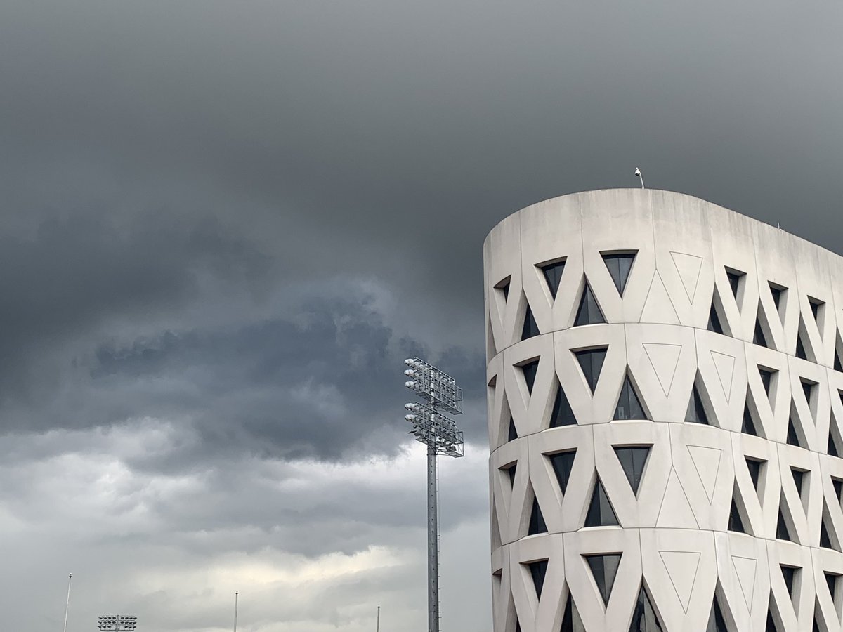 Kudos to the <a href="/uofcincy/">University of Cincinnati</a> baseball stadium employee who played “Here Comes the Sun” while this storm rolled in as we worked out on the field nearby ☀️