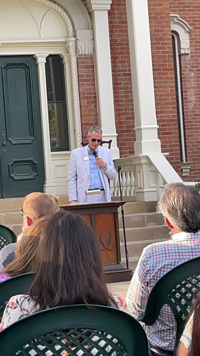 DougEcklund's tweet photo. #Congratsjay @jaybyers on your YPO Graduation! https://t.co/kpCZGXPOnI
