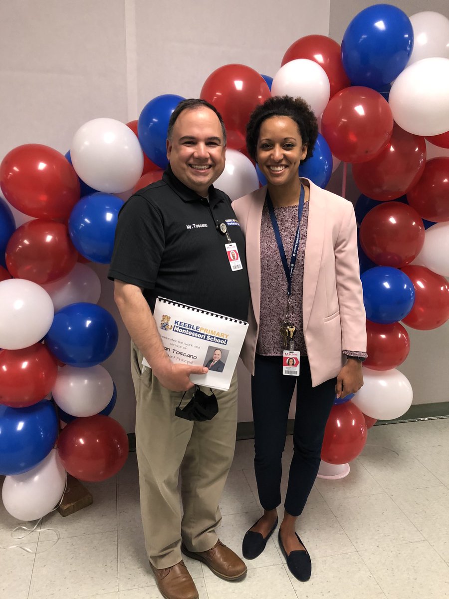 Jennifer_Dixon4's tweet image. We had to send Toscano off the “Keeble way”. Congrats on your promotion- I know you will do GREAT things at de Santiago!! 🥳@AldineISD #ConnectImpactInspire #KeebleONEteam @jtoscanog