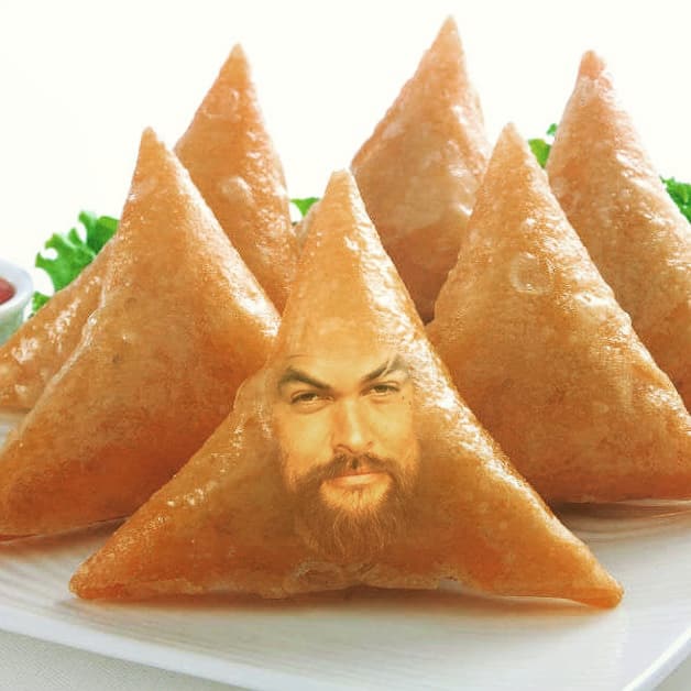 MonsterFuzzPod's tweet photo. You are greeted by mystical Jason Samosa, he grants you one wish.. what is it? Use it wisely. Comment below. #jasonmomoa #jasonsamosa #monsterfuzz https://t.co/Tt5aku5tZO