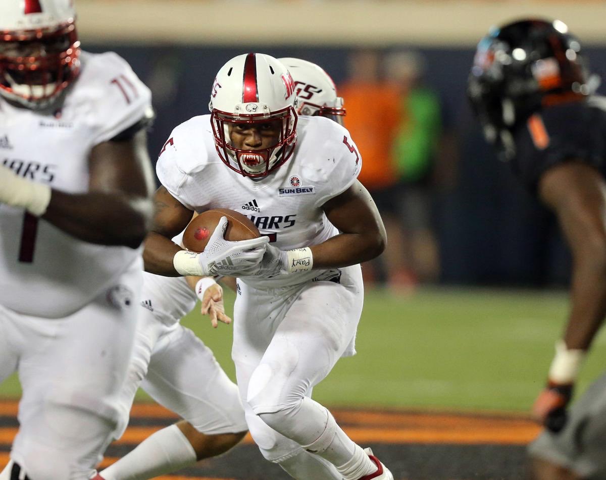 I’m blessed to announce i have been offered by South Alabama❤️ ⁦<a href="/EarlGill10/">Earl Gill</a>⁩ ⁦<a href="/CoachBrianGlas1/">Coach Brian Glass</a>⁩ ⁦<a href="/coachdwms/">coachdwms davion williams</a>⁩ ⁦<a href="/CoachDMagga/">Danny Magga</a>⁩ ⁦<a href="/RobEzell/">Rob Ezell</a>⁩