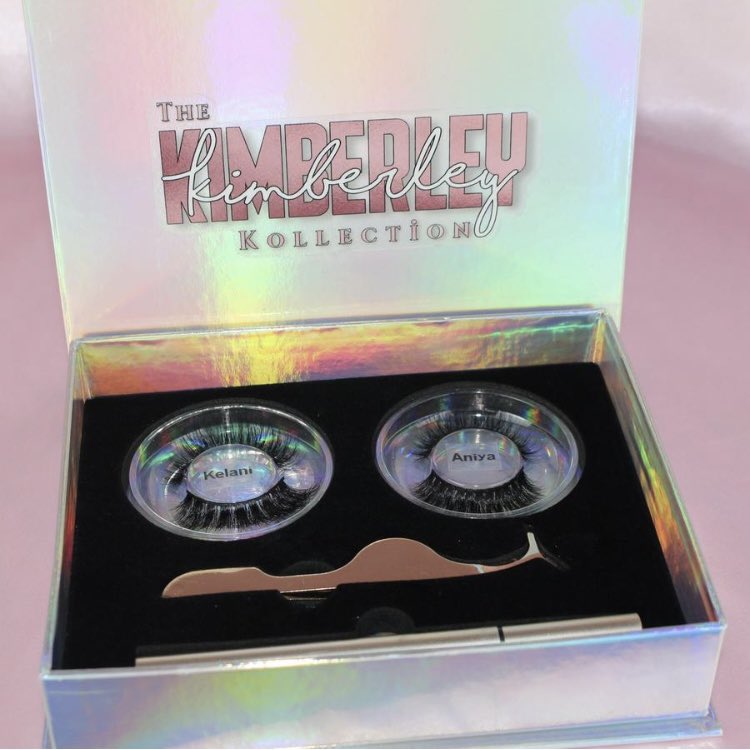 TKKollection's tweet photo. New to wearing eyelashes? 👀

‘The Lash Me Out Gift Box’ is perfect for you!

Featuring 2 pairs of lightweight and easy-to-apply 3D lashes, a lash glue pen AND a lash applicator 🤩

Shop here: https://t.co/1Nlhk89CJY 🛍💞 https://t.co/rbijTg3CKb