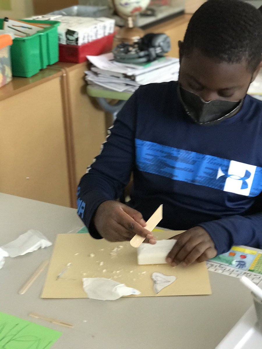 delatorretcs's tweet photo. Sculpting process pictures. Ss sketched a simple pic onto paper, cut it out and then traced it onto the soap. They then used tools to carve, shave and sculpt their soap. The time and attention they paid was priceless. #ArtistOnTwitter @metkids @MoMAlearning #art #ivorysoap https://t.co/im9E01eNMd