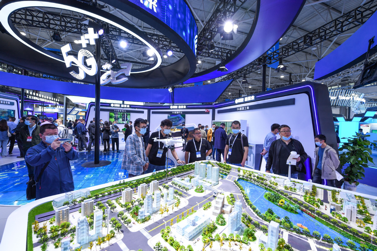 justsmmpro's tweet photo. Innovative technologies grabbed the spotlight at the China International Big Data Expo in Guiyang, Southwest China's Guizhou province.  https://t.co/PT0H8ekEJp