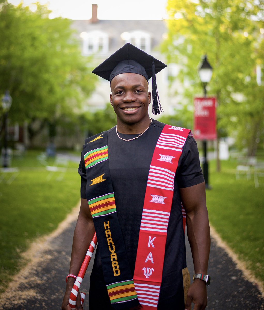 Today I graduated from Harvard University. Yall mind if I wild out?

- B.A. in Economics, minor in CS
- 3.8 GPA, Cum Laude
- Founder / CEO of 2 nonprofits & a tech startup
- Featured in @Bloomberg, @ABC, @YahooFinance
- Incoming APM @Google
- Accepted to @StanfordGSB
- $0 debt