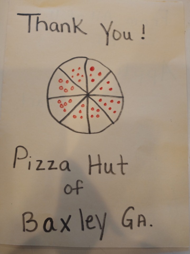 eymgroupinc's tweet photo. It is our pleasure to shine some light on our @pizzahut  Baxley, GA location for the generosity they demonstrated! They went above and beyond to donate Pizzas to the Georgia Head Start Association! The little ones were so happy they decided to make thank you cards!❤️ #EYMFamily https://t.co/w29xBuEaFj