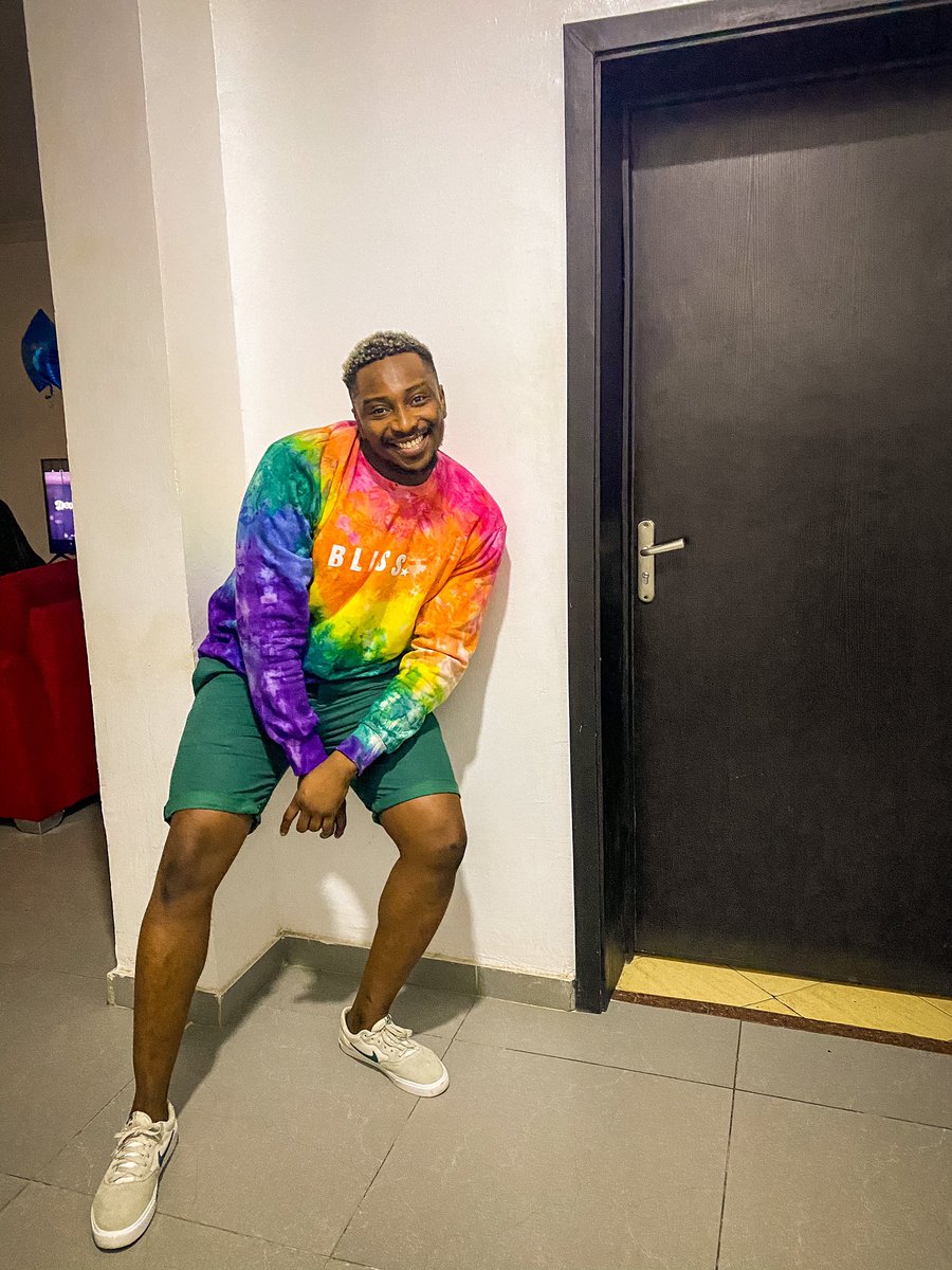 sirdee_da's tweet photo. Allow me splash some color on your timeline 😁 https://t.co/7UV4WId3D6