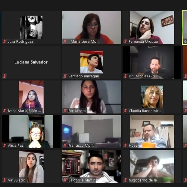 ml_moreno810's tweet photo. Conversatorio
#DiversidadSexual 🇲🇺
Organizado por las areas de genero de @ucr_catamarca  @JRCatamarca_ 
Hablamos sobre la situacion del colectivo #LGTBI #Discriminacion y vulneracion de #Derechos.
Nos acompaño @NicolasGiri de @UCRDN 
@carolinavm__  @agoosmaza @Fernanda9843 https://t.co/VXGwzmiksJ