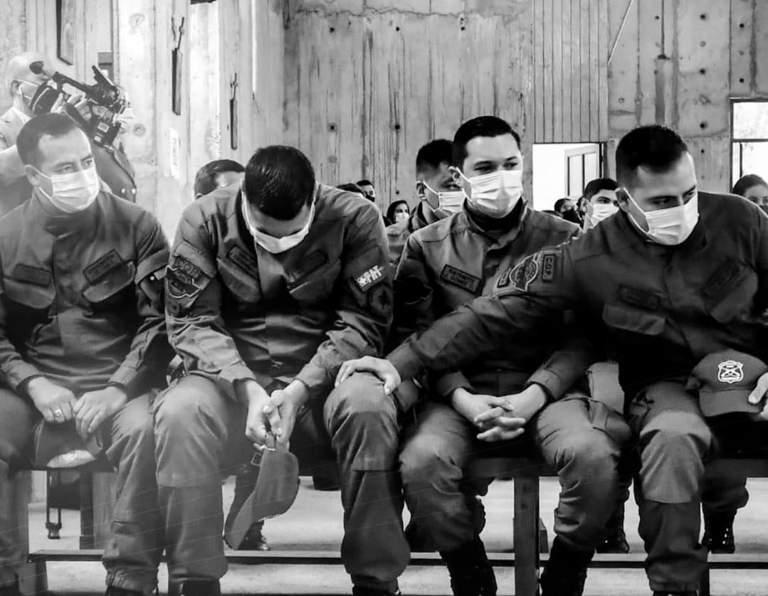 Fuerza #CarabinerosDeChile